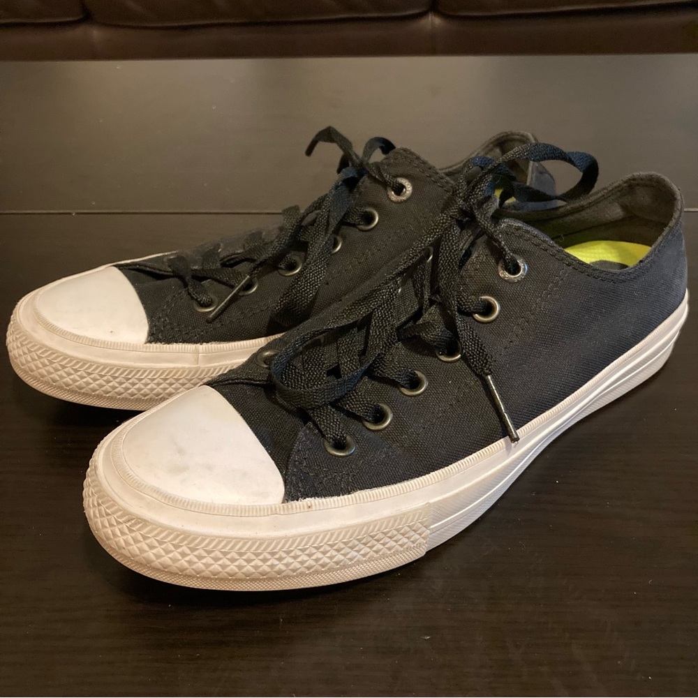 Converse All Star Lunarlon Chuck Taylor 2 Sneakers Women’s Size 9